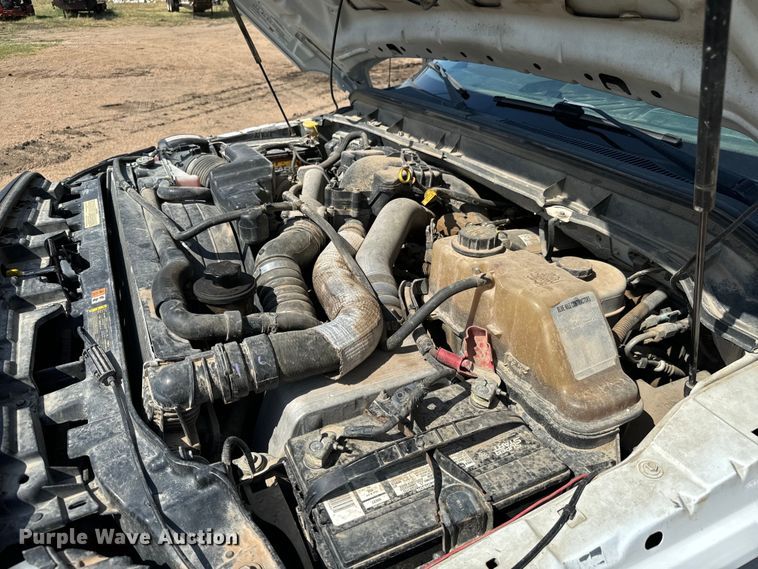 image for item DJ6245 2011 Ford F550 utility / service truck