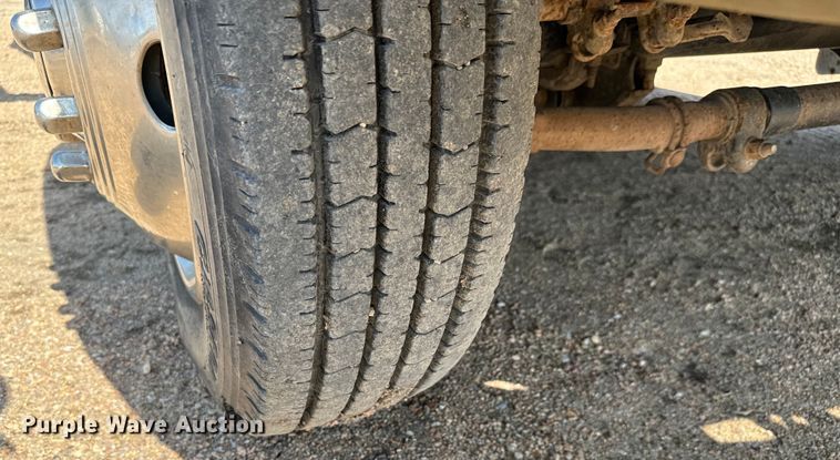 image for item DJ6245 2011 Ford F550 utility / service truck