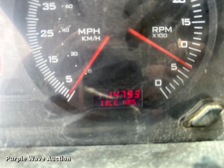 image for item DJ6246 2013 Caterpillar  CT660L semi truck