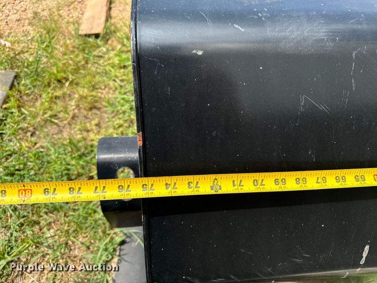 image for item DJ6248 2020 Caterpillar  BU118 skid steer sweeper