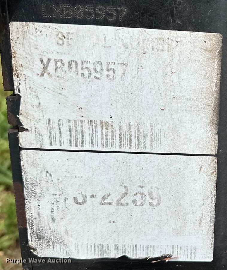 image for item DJ6248 2020 Caterpillar  BU118 skid steer sweeper