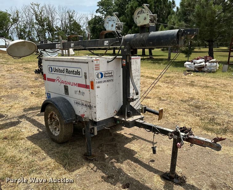 image for item DR0961 2010 Magnum MLT3060M light plant