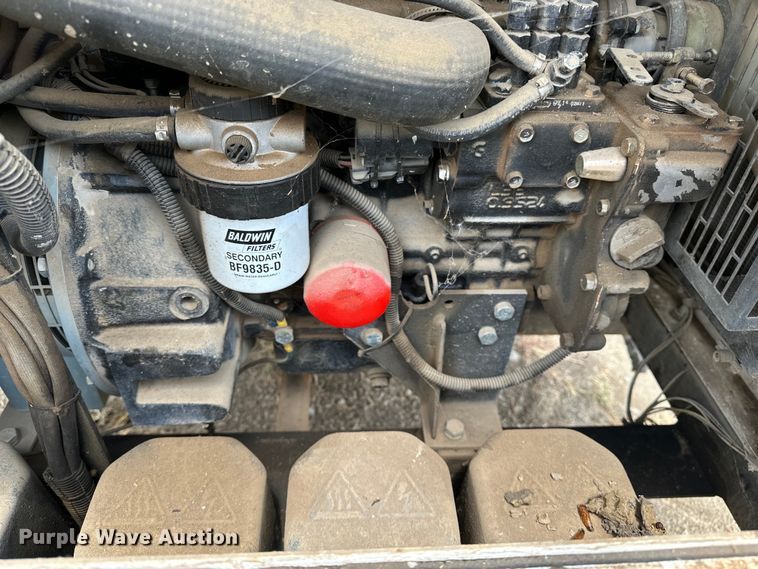 image for item DR0961 2010 Magnum MLT3060M light plant