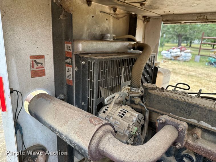 image for item DR0961 2010 Magnum MLT3060M light plant