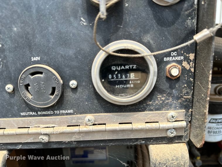 image for item DR0961 2010 Magnum MLT3060M light plant