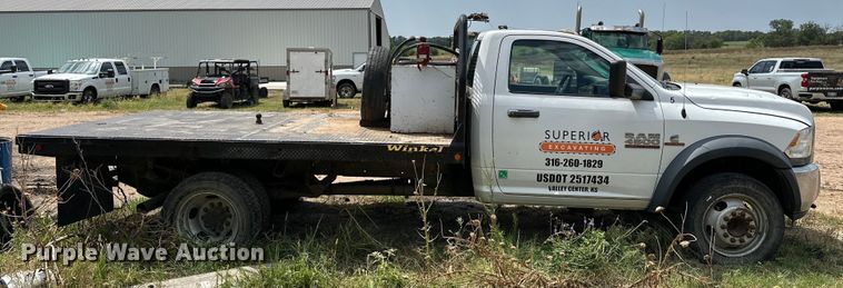 image for item DR0962 2014 Dodge Ram 4500HD flatbed truck