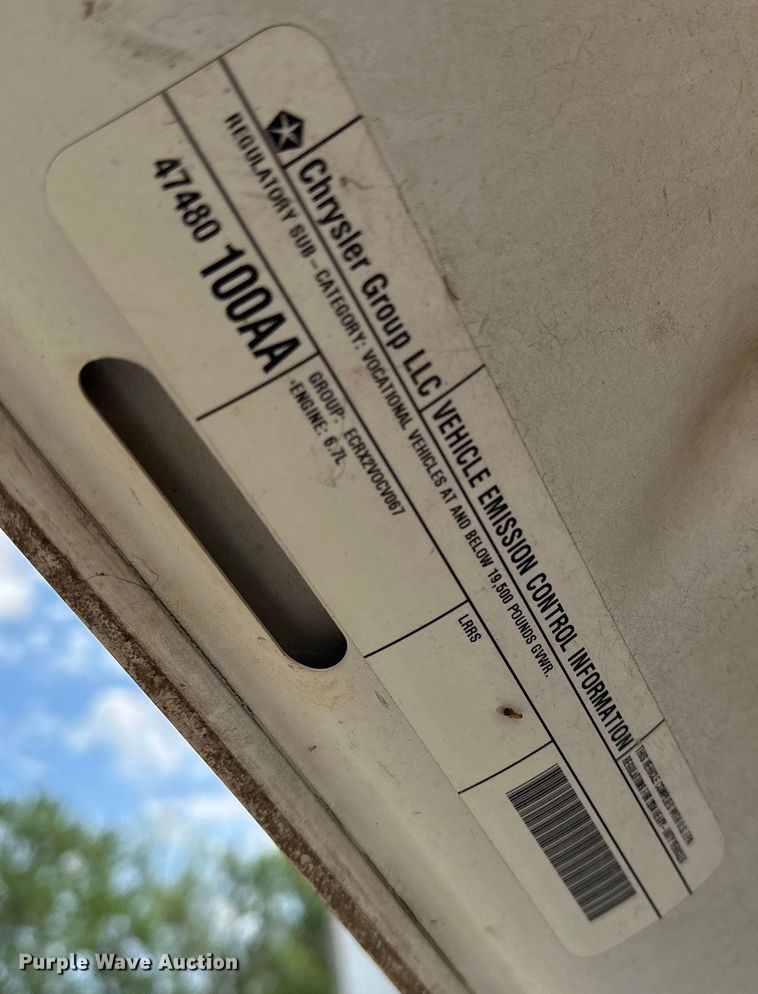 image for item DR0962 2014 Dodge Ram 4500HD flatbed truck