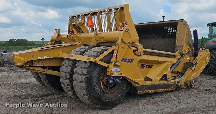 image for item DS4631 2017 K-TEC 1233 scraper