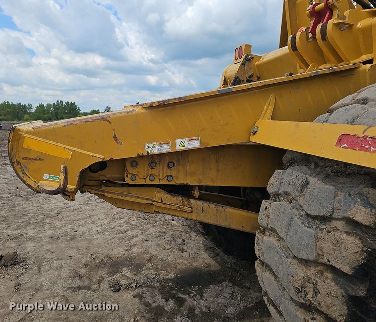 image for item DS4631 2017 K-TEC 1233 scraper