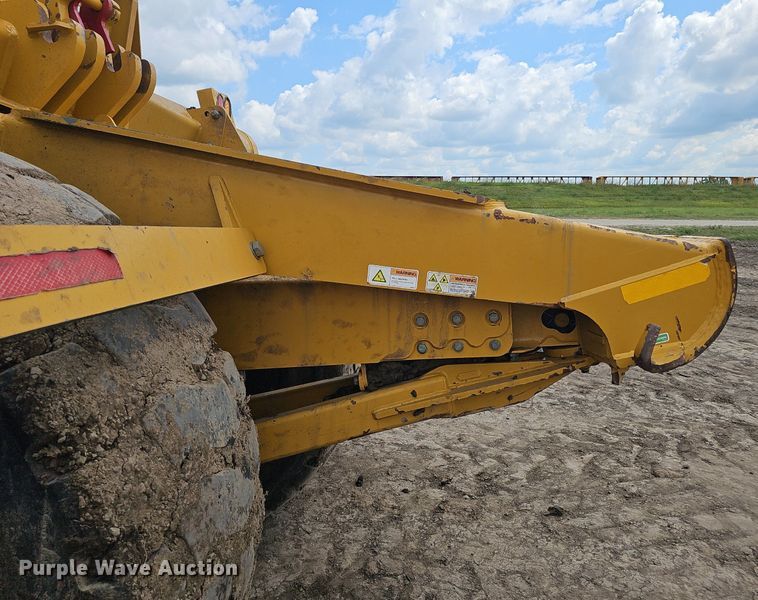 image for item DS4631 2017 K-TEC 1233 scraper