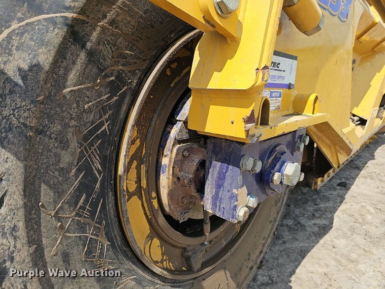 image for item DS4631 2017 K-TEC 1233 scraper