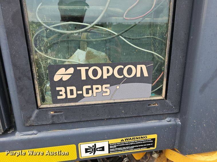 image for item DS4633 2014 John Deere 772GP motor grader