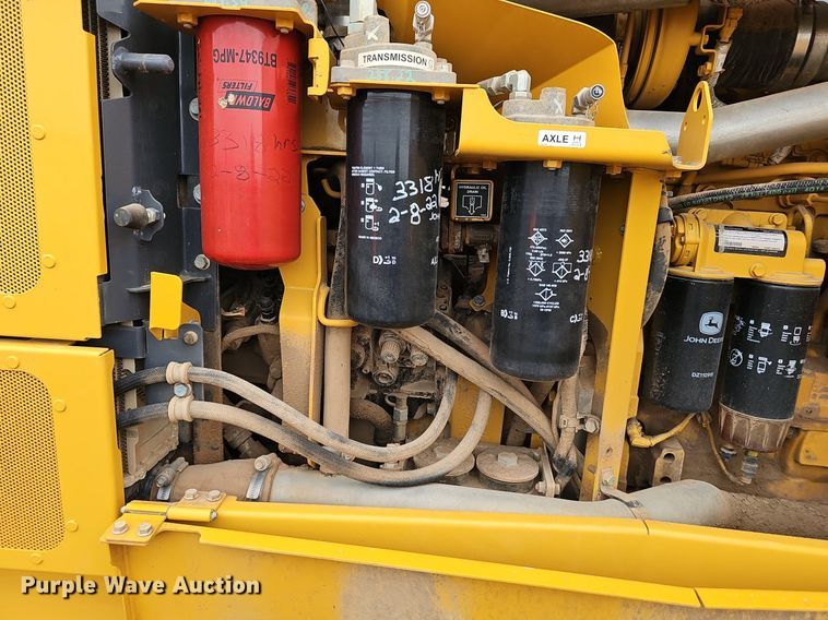 image for item DS4633 2014 John Deere 772GP motor grader