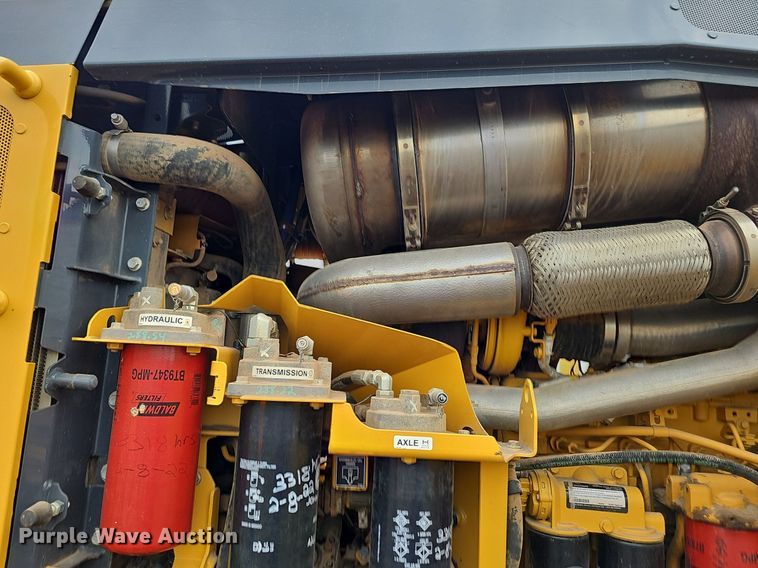 image for item DS4633 2014 John Deere 772GP motor grader