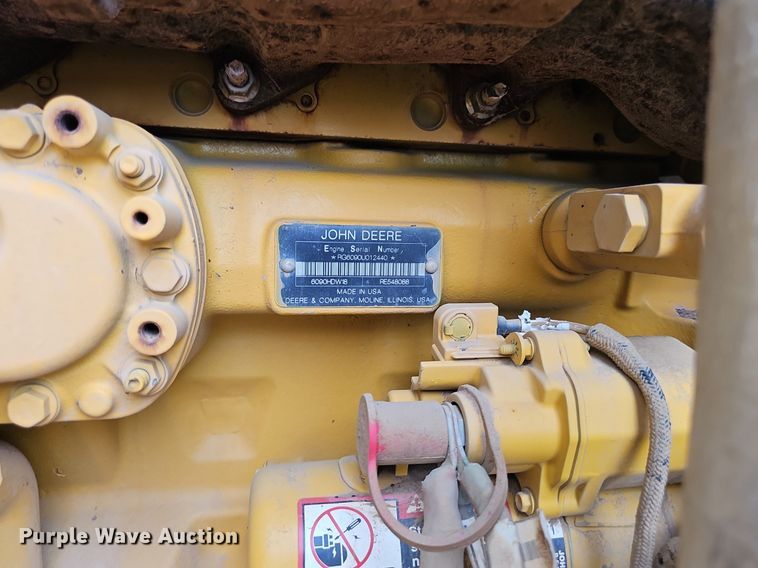 image for item DS4633 2014 John Deere 772GP motor grader