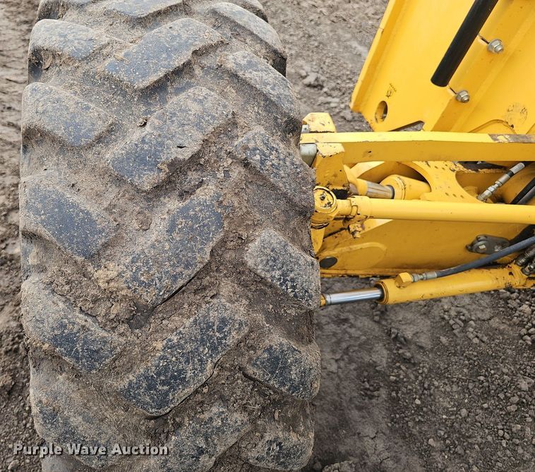 image for item DS4633 2014 John Deere 772GP motor grader