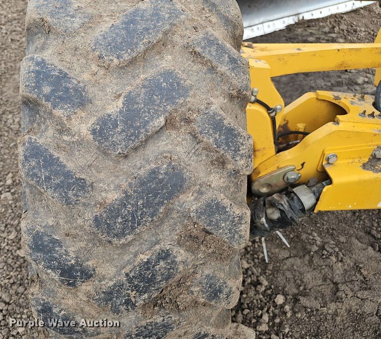 image for item DS4633 2014 John Deere 772GP motor grader