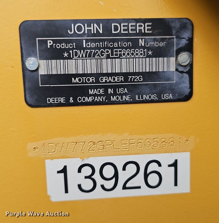 image for item DS4633 2014 John Deere 772GP motor grader