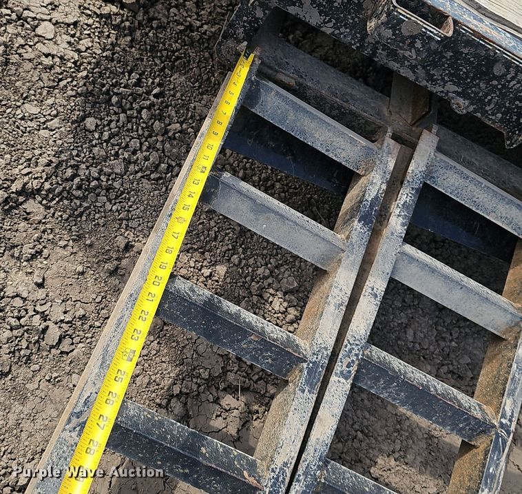 image for item DS4634 2017 Lamar Trailers Inc. U5832027 utility trailer