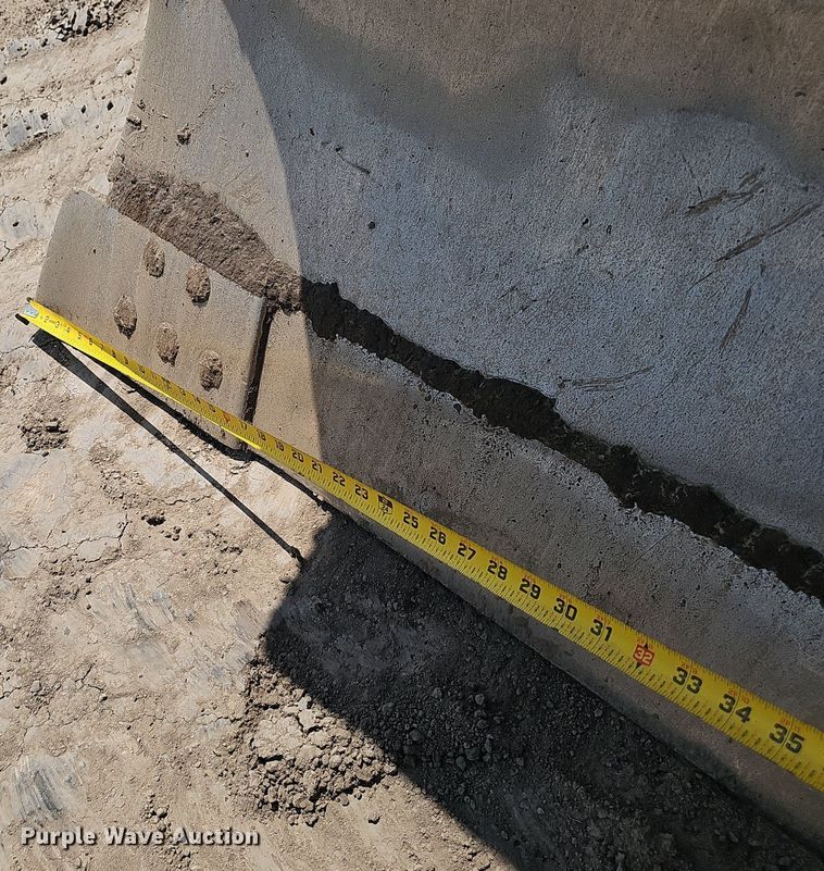 image for item DS4635 2014 Komatsu D61PXI-23 dozer