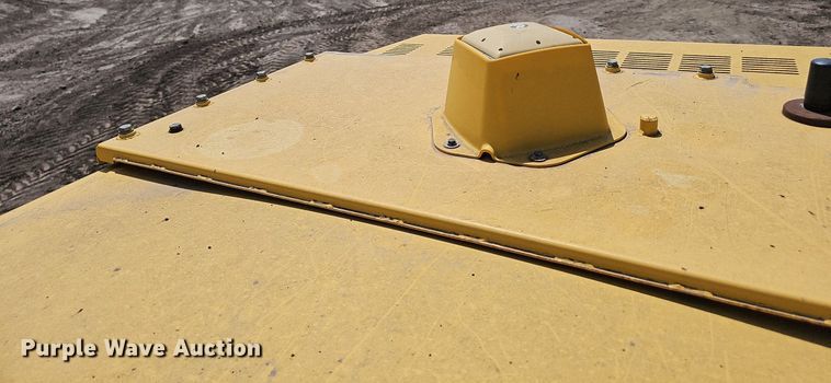 image for item DS4635 2014 Komatsu D61PXI-23 dozer