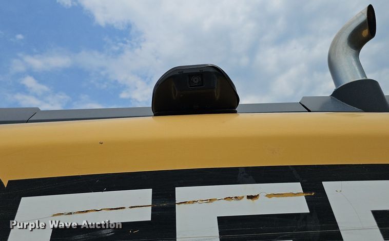 image for item DS4636 2017 John Deere 350G LC excavator