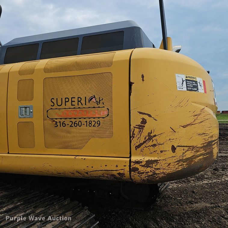 image for item DS4636 2017 John Deere 350G LC excavator