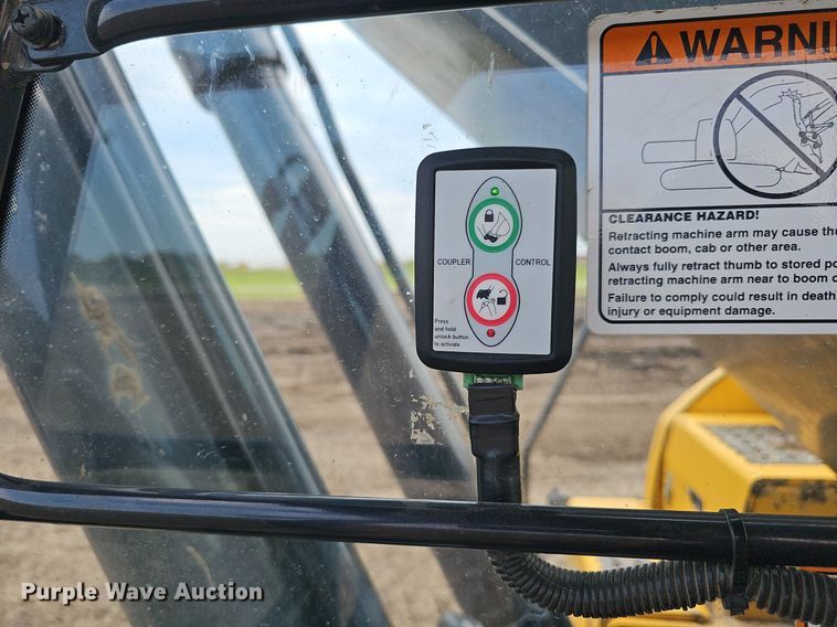 image for item DS4636 2017 John Deere 350G LC excavator