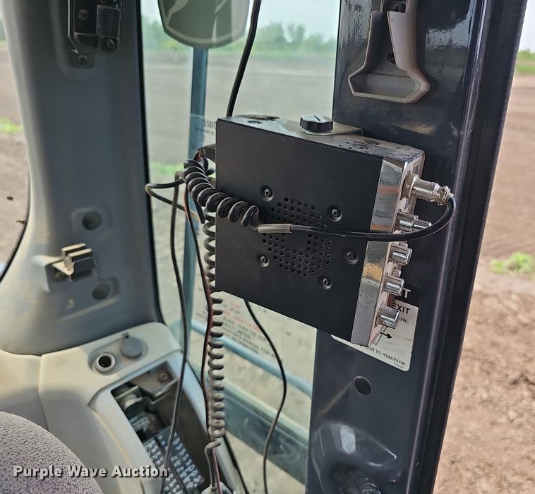 image for item DS4636 2017 John Deere 350G LC excavator