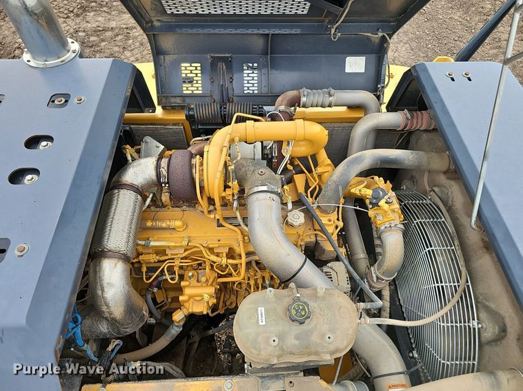 image for item DS4636 2017 John Deere 350G LC excavator