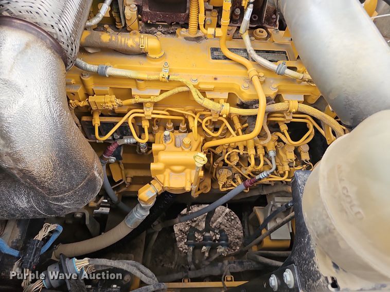 image for item DS4636 2017 John Deere 350G LC excavator