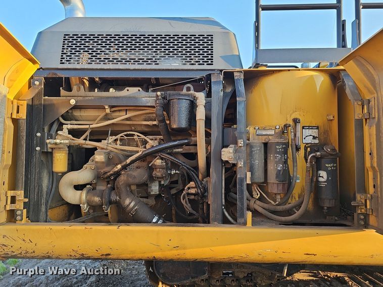 image for item DS4636 2017 John Deere 350G LC excavator