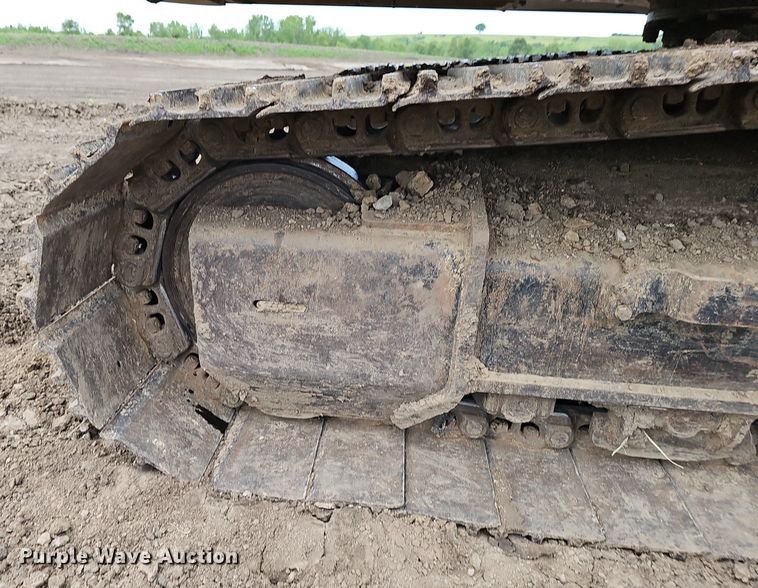 image for item DS4636 2017 John Deere 350G LC excavator