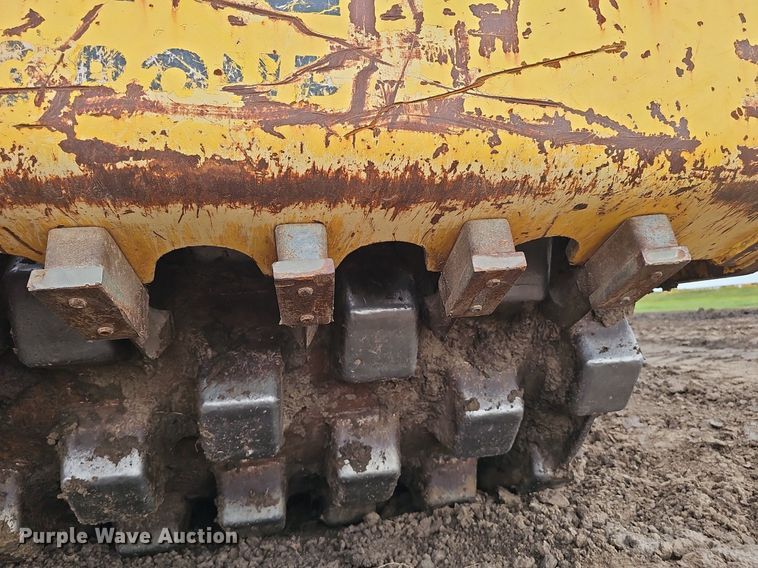 image for item DS4637 2011 Bomag BW 211D-40 single drum vibratory roller