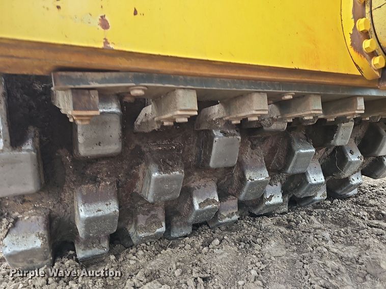 image for item DS4637 2011 Bomag BW 211D-40 single drum vibratory roller