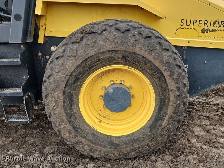 image for item DS4637 2011 Bomag BW 211D-40 single drum vibratory roller