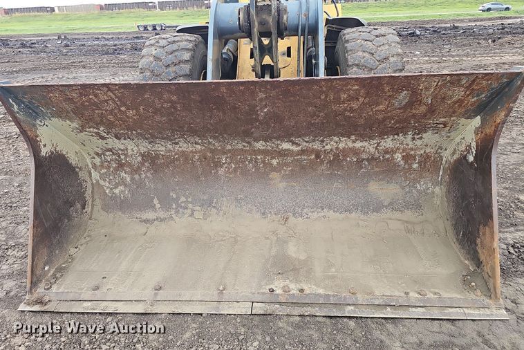 image for item DS4639 2012 John Deere 624K high lift wheel loader