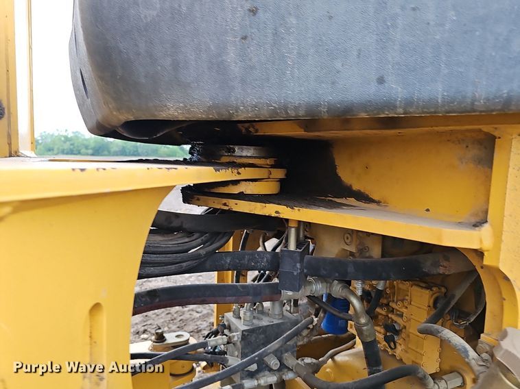 image for item DS4639 2012 John Deere 624K high lift wheel loader