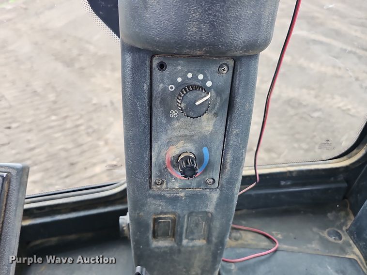 image for item DS4639 2012 John Deere 624K high lift wheel loader