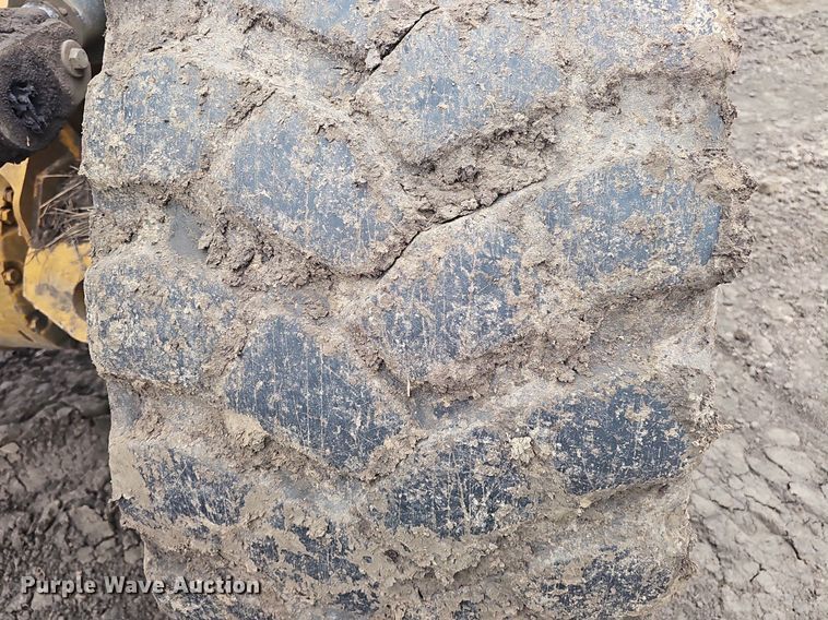 image for item DS4639 2012 John Deere 624K high lift wheel loader