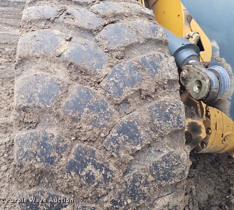 image for item DS4639 2012 John Deere 624K high lift wheel loader