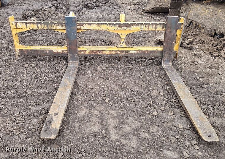 image for item DS4639 2012 John Deere 624K high lift wheel loader