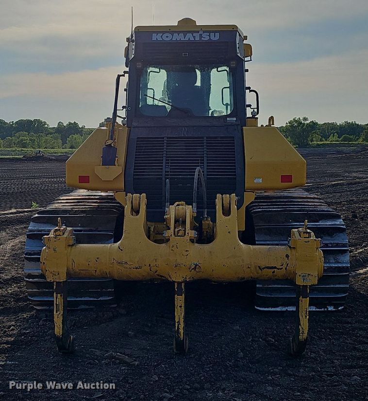 image for item DS4640 2022 Komatsu D71PXI-24 dozer