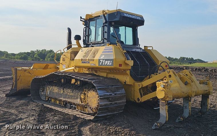 image for item DS4640 2022 Komatsu D71PXI-24 dozer