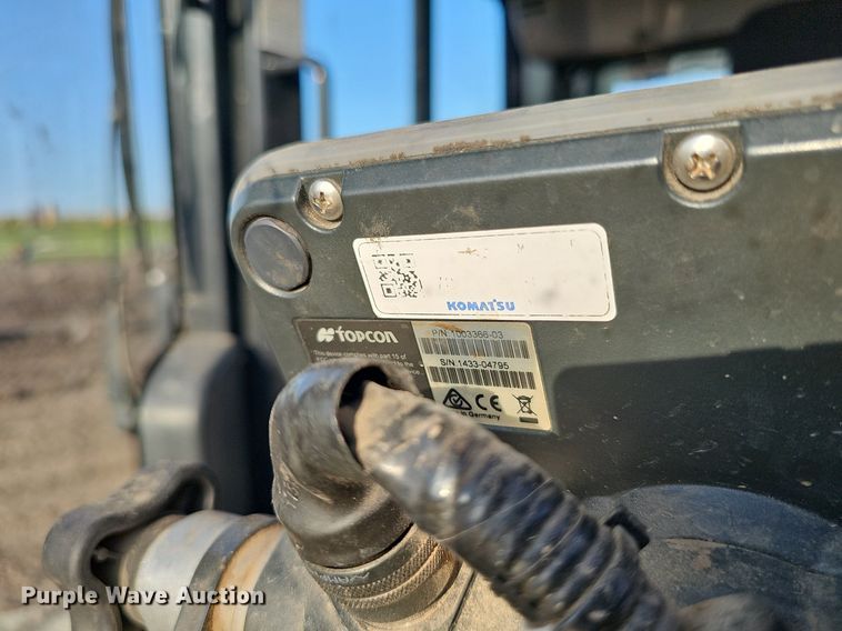 image for item DS4640 2022 Komatsu D71PXI-24 dozer