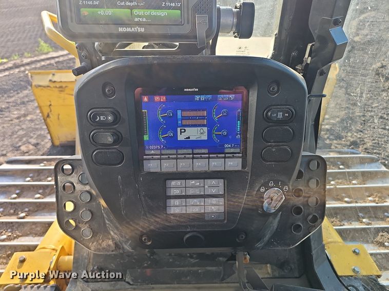 image for item DS4640 2022 Komatsu D71PXI-24 dozer
