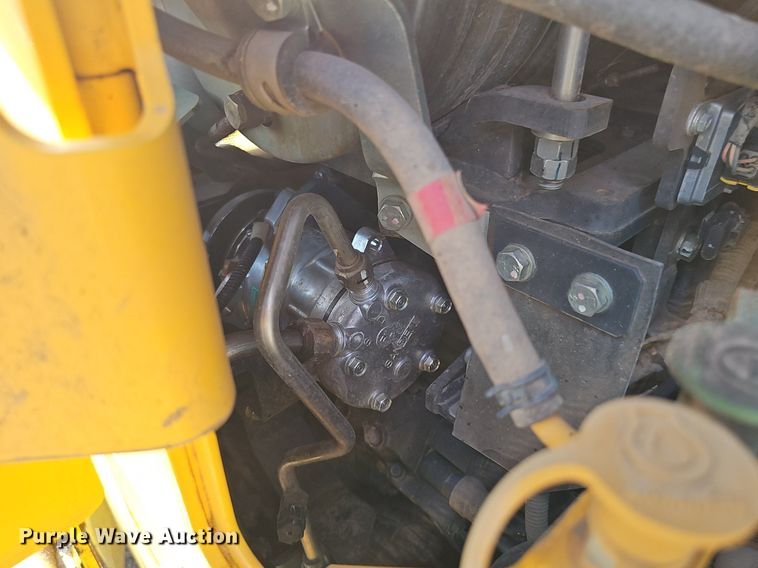 image for item DS4640 2022 Komatsu D71PXI-24 dozer