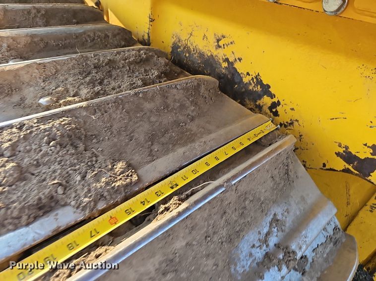 image for item DS4640 2022 Komatsu D71PXI-24 dozer