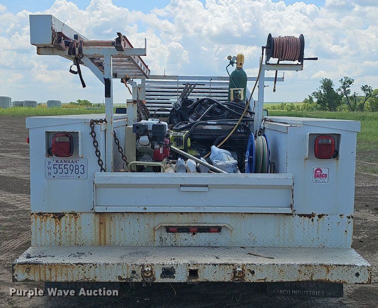 image for item DS4641 2016 Ford F350 Super Duty Crew Cab utility bed pickup truck