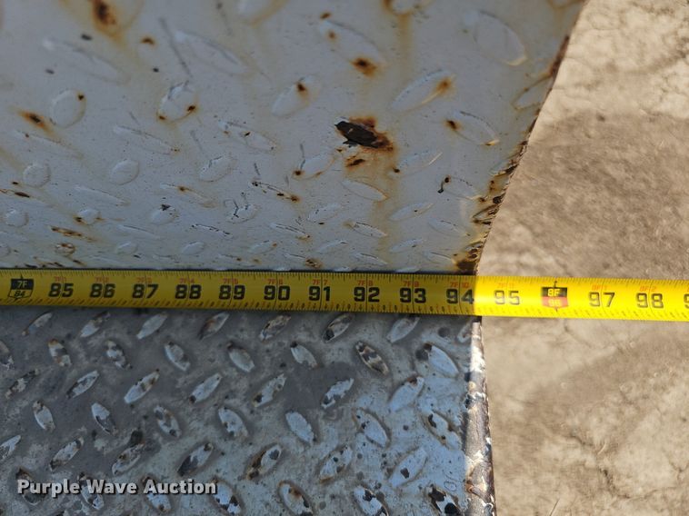 image for item DS4641 2016 Ford F350 Super Duty Crew Cab utility bed pickup truck